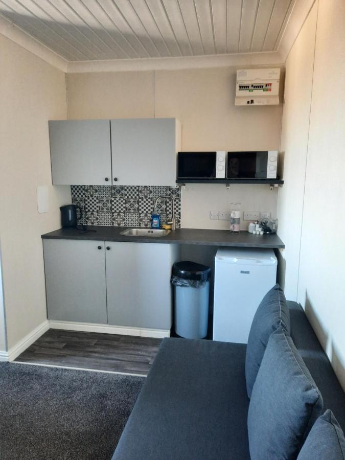 The Townhouse Accommodation Dumfries Eksteriør billede