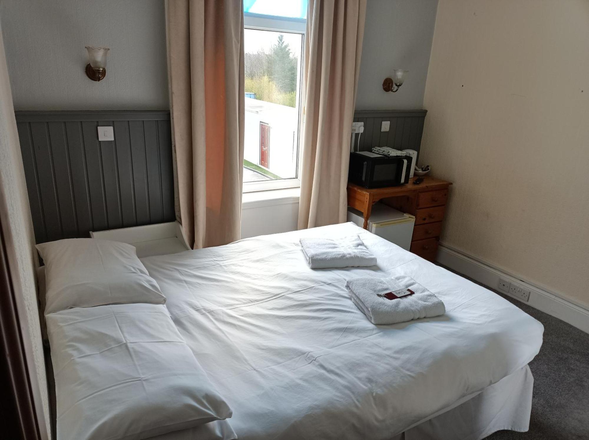 The Townhouse Accommodation Dumfries Eksteriør billede