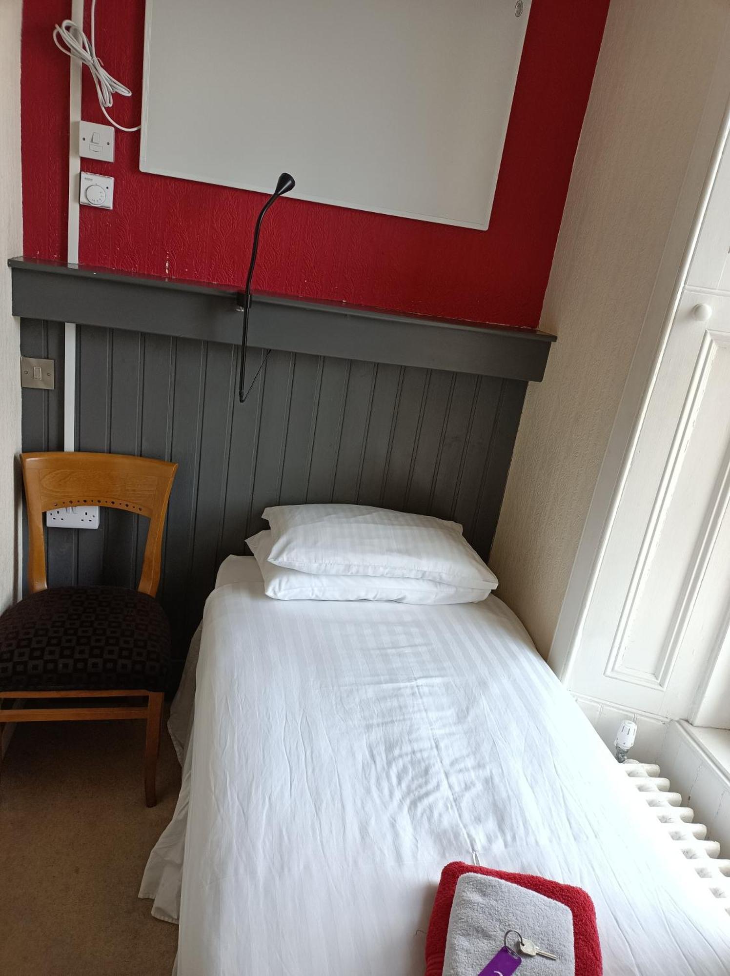 The Townhouse Accommodation Dumfries Eksteriør billede