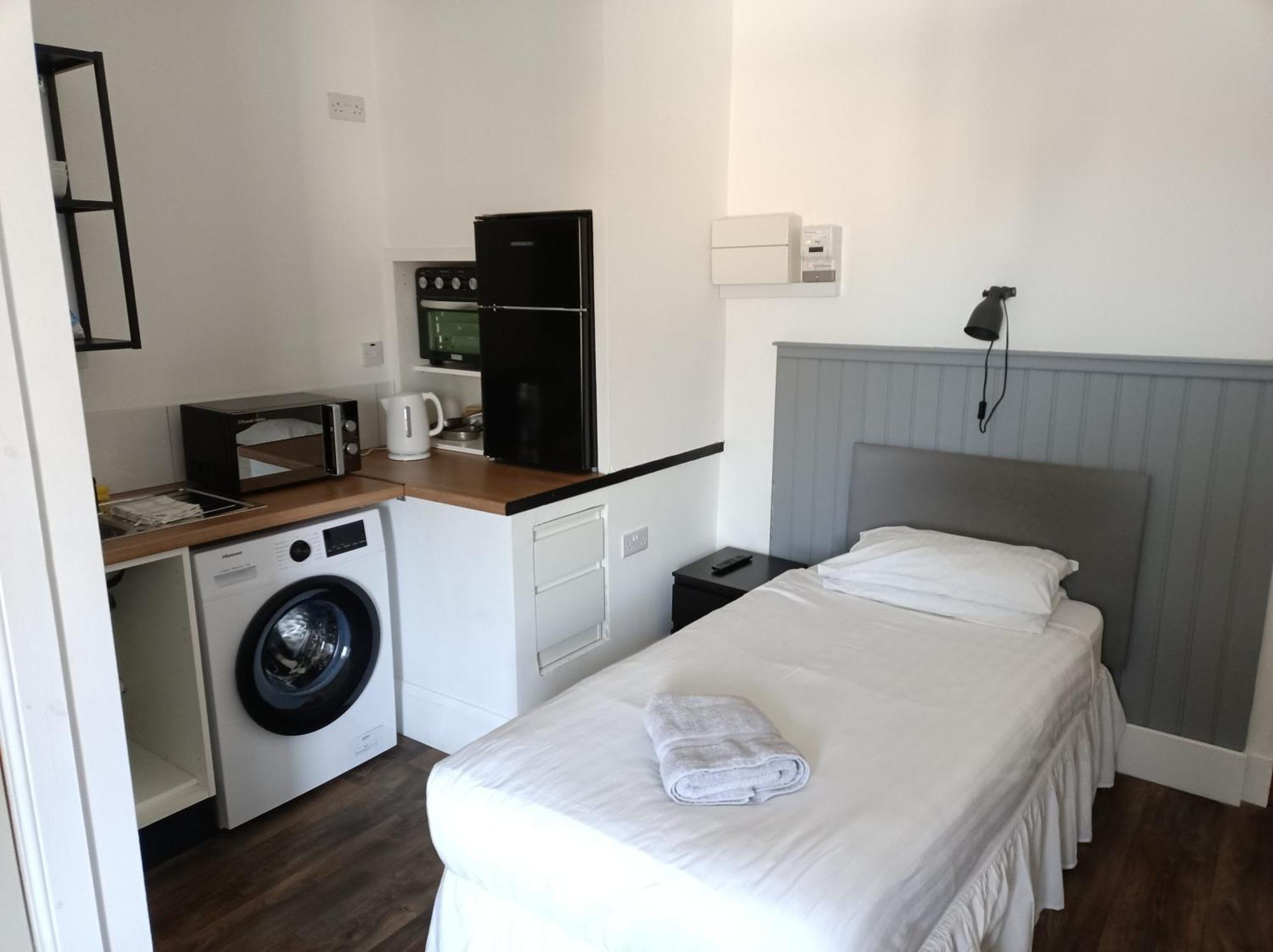 The Townhouse Accommodation Dumfries Eksteriør billede